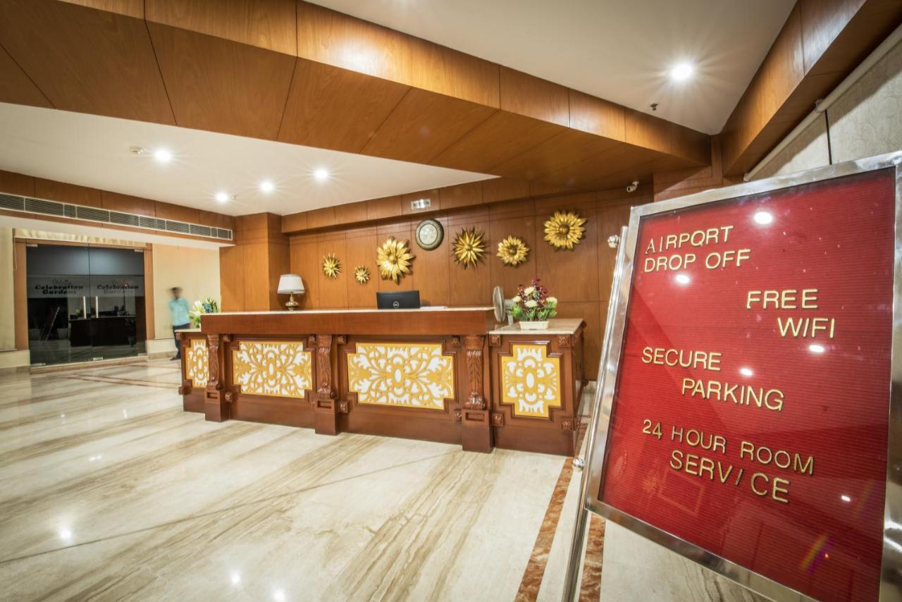 Hotel Celebration Gardens New Delhi Exterior photo